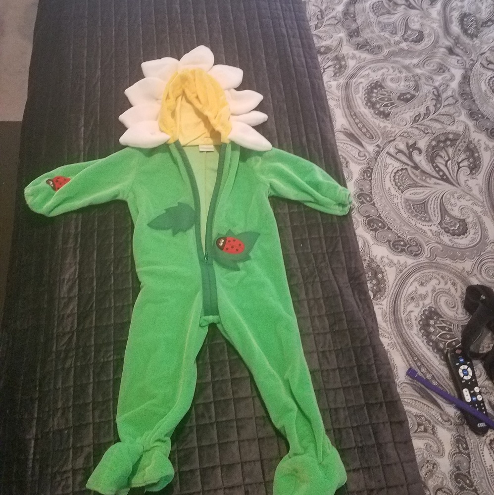 Miniwear flower costume